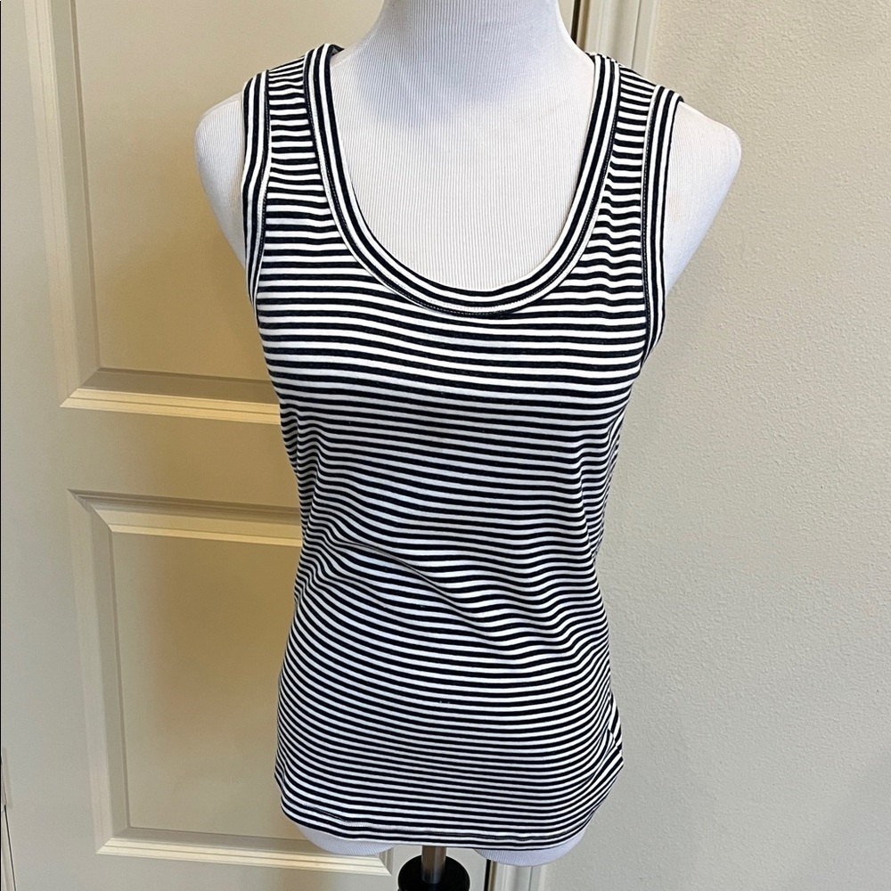 LACAUSA Monochrome Striped Tank Top